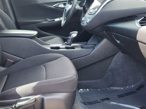 Used 2023 Chevrolet Malibu LT image 27
