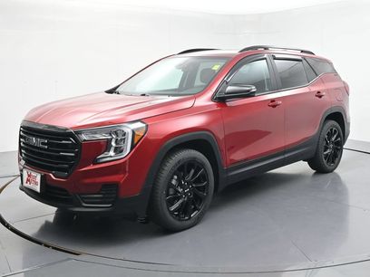 Used 2023 GMC Terrain SLE w/ Driver Convenience Package