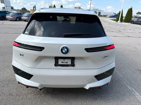 Used 2024 BMW iX xDrive50 w/ Premium Package AWD/4WD image 6