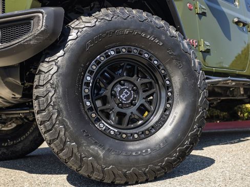 Used 2021 Jeep Wrangler Unlimited Rubicon image 25