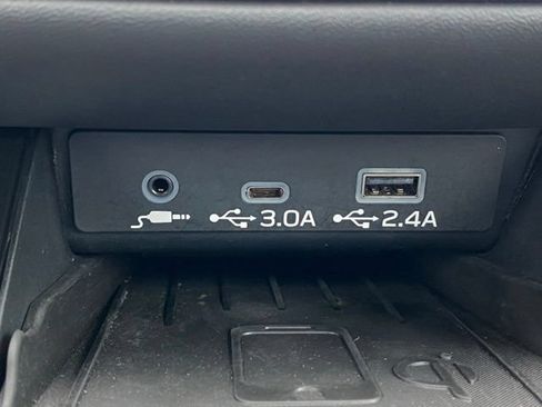 Used 2023 Subaru Outback Limited XT AWD/4WD image 28