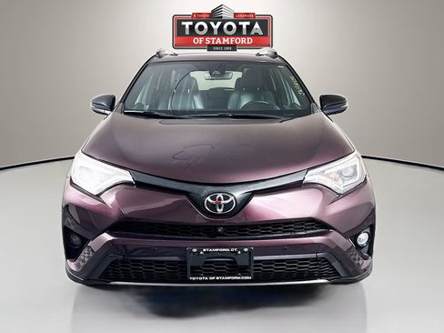 Used 2018 Toyota RAV4 SE w/ Advanced Technology Package AWD/4WD image 2