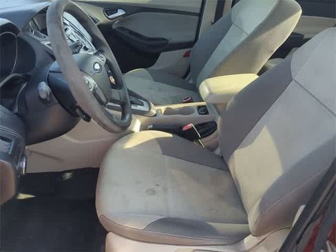 Used 2013 Ford Focus SE image 16