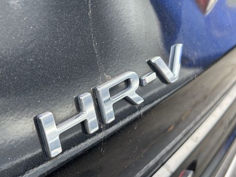 Certified 2023 Honda HR-V EX-L image 3