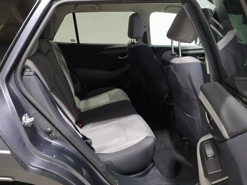 Used 2024 Subaru Outback Premium AWD/4WD image 18