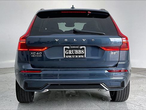 New 2026 Volvo XC60 B5 Ultra w/ Climate Package AWD/4WD image 4
