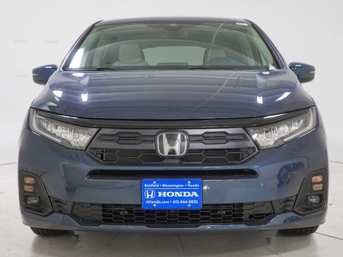 New 2026 Honda Odyssey EX-L image 2