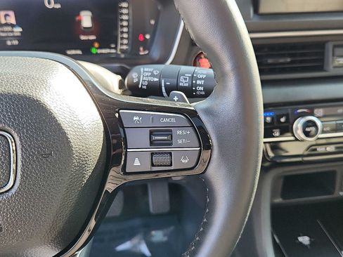 Certified 2025 Honda Pilot Elite image 21