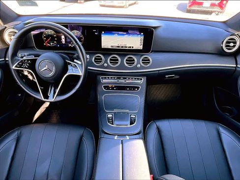 Used 2022 Mercedes-Benz E 350 4MATIC Sedan image 21