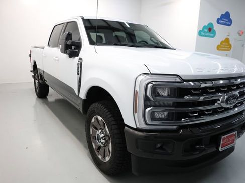 Used 2025 Ford F250 King Ranch w/ FX4 Off-Road Package AWD/4WD image 70