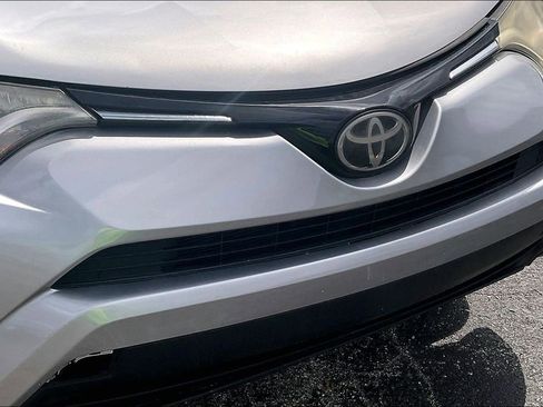 Used 2017 Toyota RAV4 LE w/ All Weather Liner Package image 29