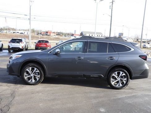 Used 2020 Subaru Outback Touring XT image 10