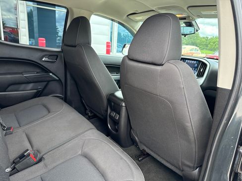 Used 2018 Chevrolet Colorado LT w/ LT Convenience Package AWD/4WD image 25