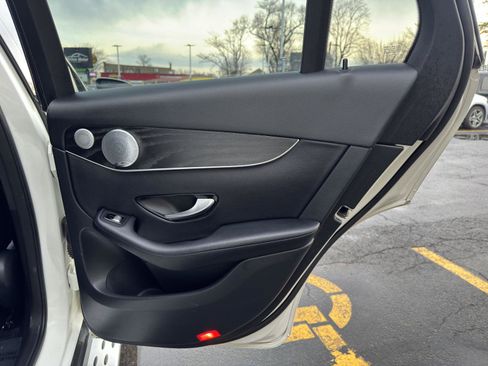 Used 2018 Mercedes-Benz GLC 300 4MATIC Coupe image 35