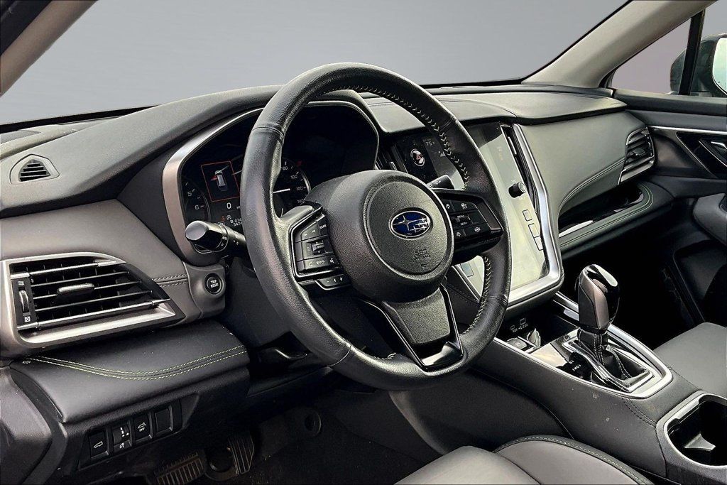 Used 2024 Subaru Outback Onyx Edition AWD/4WD image 15