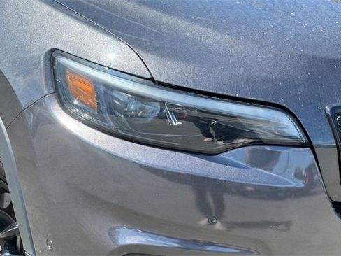 Used 2023 Jeep Cherokee Altitude Lux image 45