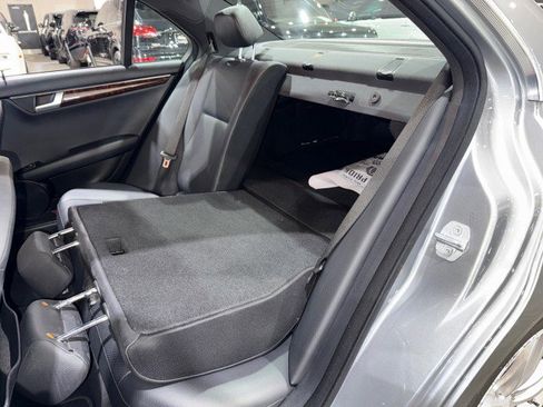 Used 2014 Mercedes-Benz C 250 Sedan image 15