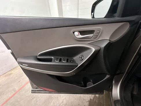 Used 2014 Hyundai Santa Fe Sport w/ Technology Package 04 AWD/4WD image 18