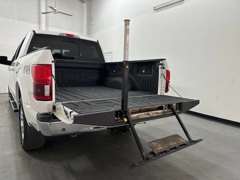 Used 2018 Ford F150 Lariat AWD/4WD image 14