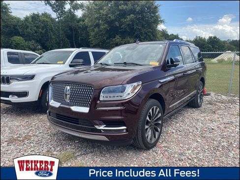Used 2021 Lincoln Navigator Reserve RWD image 1