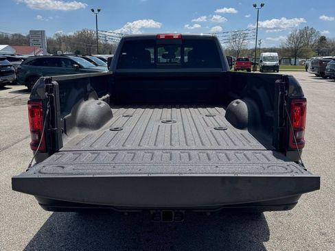 New 2026 RAM 2500 Tradesman AWD/4WD image 7