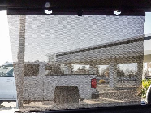 Used 2019 Chrysler Pacifica Touring-L w/ S Appearance Package image 33