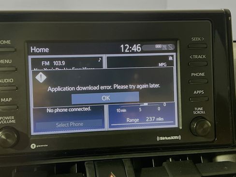 Used 2021 Toyota RAV4 LE image 26