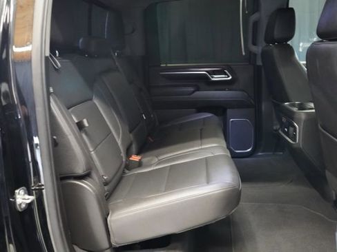 Used 2024 GMC Sierra 3500 SLT w/ SLT Convenience Package AWD/4WD image 48