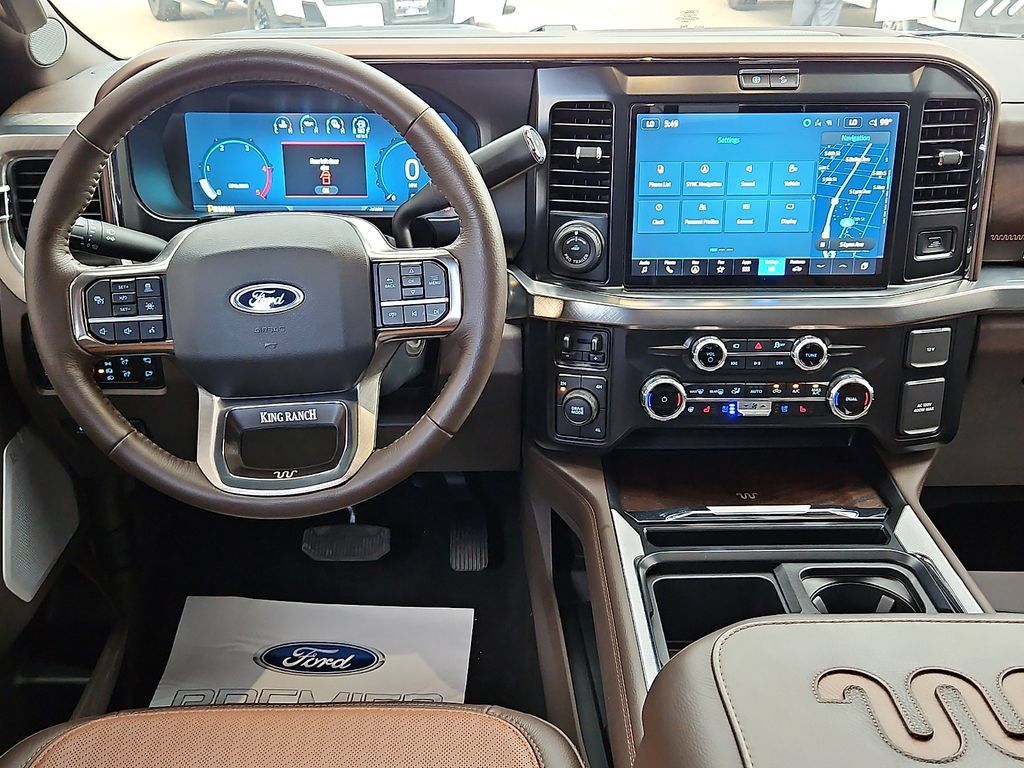 Used 2026 Ford F450 King Ranch w/ FX4 Off-Road Package AWD/4WD image 17