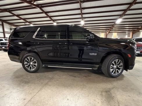 Used 2021 Chevrolet Tahoe LT w/ LT Signature Package image 5