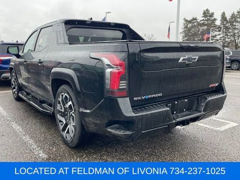 Used 2024 Chevrolet Silverado EV RST image 2