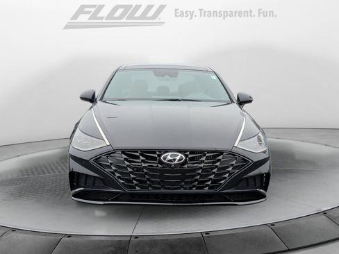 Used 2023 Hyundai Sonata Limited image 2