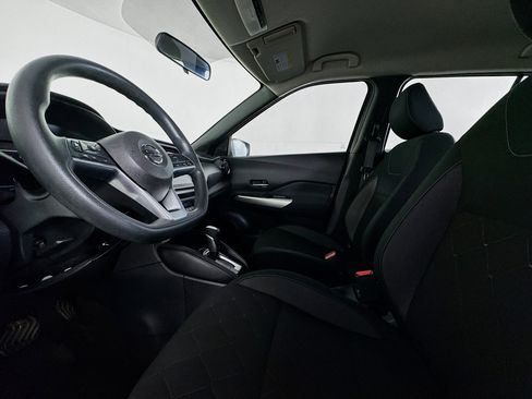 Used 2019 Nissan Kicks SV image 21