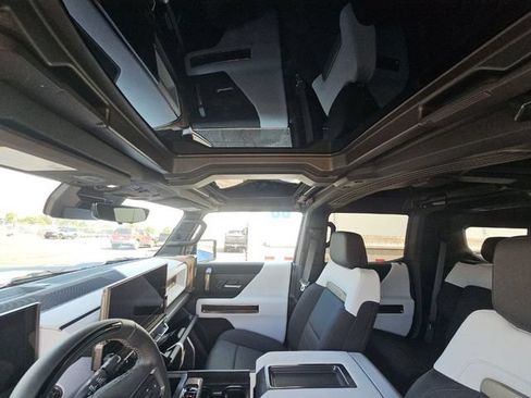 Used 2025 GMC Hummer EV 3X AWD/4WD image 6