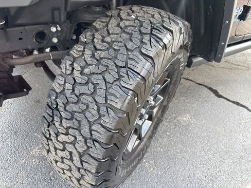 Used 2024 Jeep Wrangler Unlimited AWD/4WD image 42