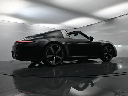 Used 2022 Porsche 911 Targa 4S image 55