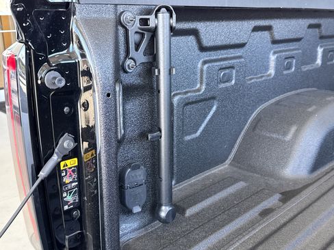 Used 2026 GMC Sierra 2500 AT4 w/ AT4 Premium Plus Package image 29