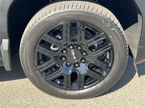 New 2026 GMC Sierra EV Elevation w/ Premium Package image 30