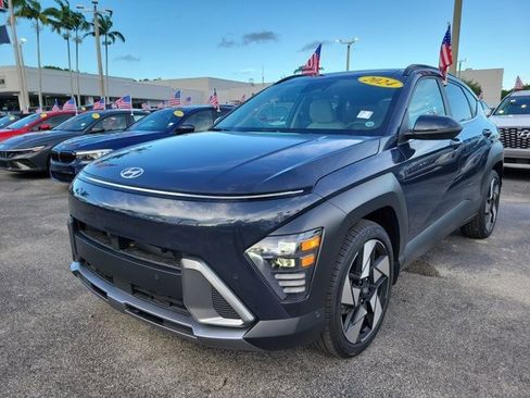 Used 2024 Hyundai Kona Limited FWD image 7