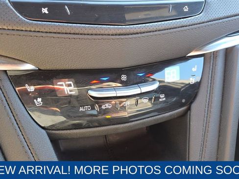 Used 2025 Cadillac XT5 Premium Luxury image 19