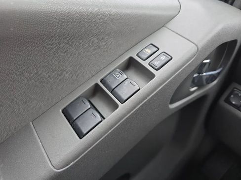 Used 2016 Nissan Frontier Desert Runner image 26