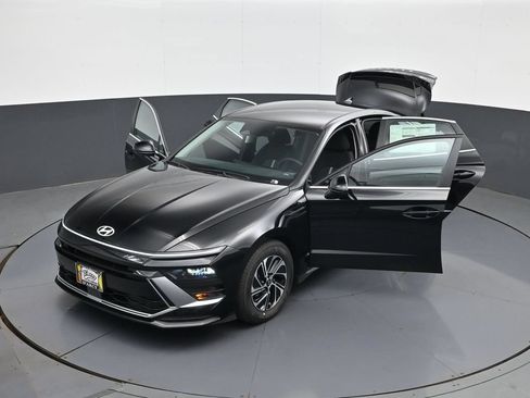 New 2026 Hyundai Sonata Blue FWD image 30