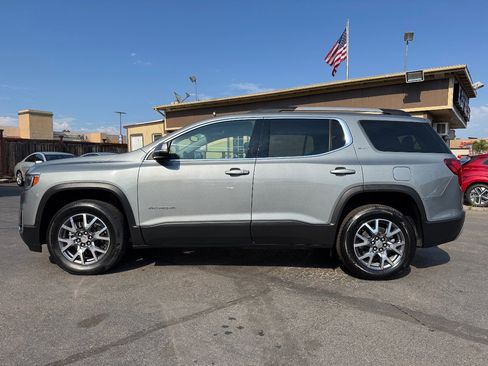 Used 2023 GMC Acadia SLT image 7