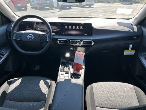 New 2026 Nissan Sentra SV w/ Floor Mat Package FWD image 11