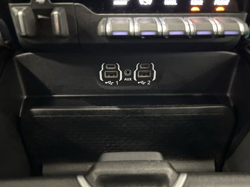 Used 2022 RAM 3500 Laramie image 22