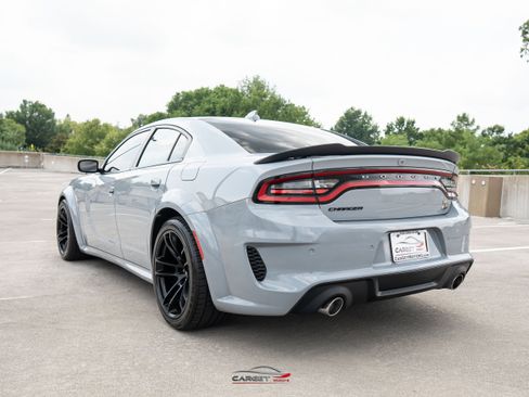 Used 2022 Dodge Charger Scat Pack RWD image 5
