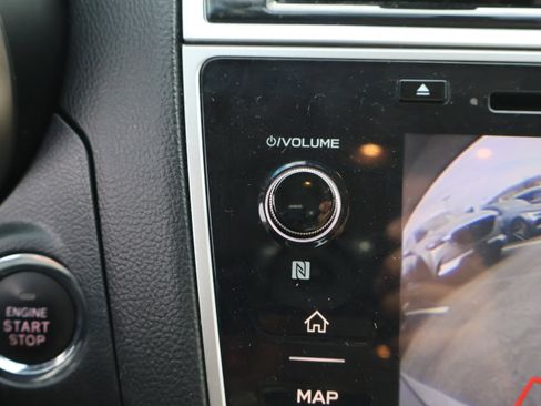 Used 2019 Subaru Legacy 2.5i Limited image 31