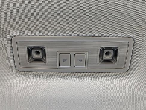 Used 2022 Volkswagen Atlas SE image 26