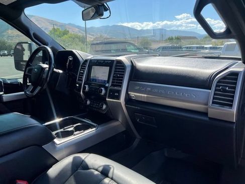 Used 2020 Ford F350 Platinum w/ FX4 Off-Road Package AWD/4WD image 21