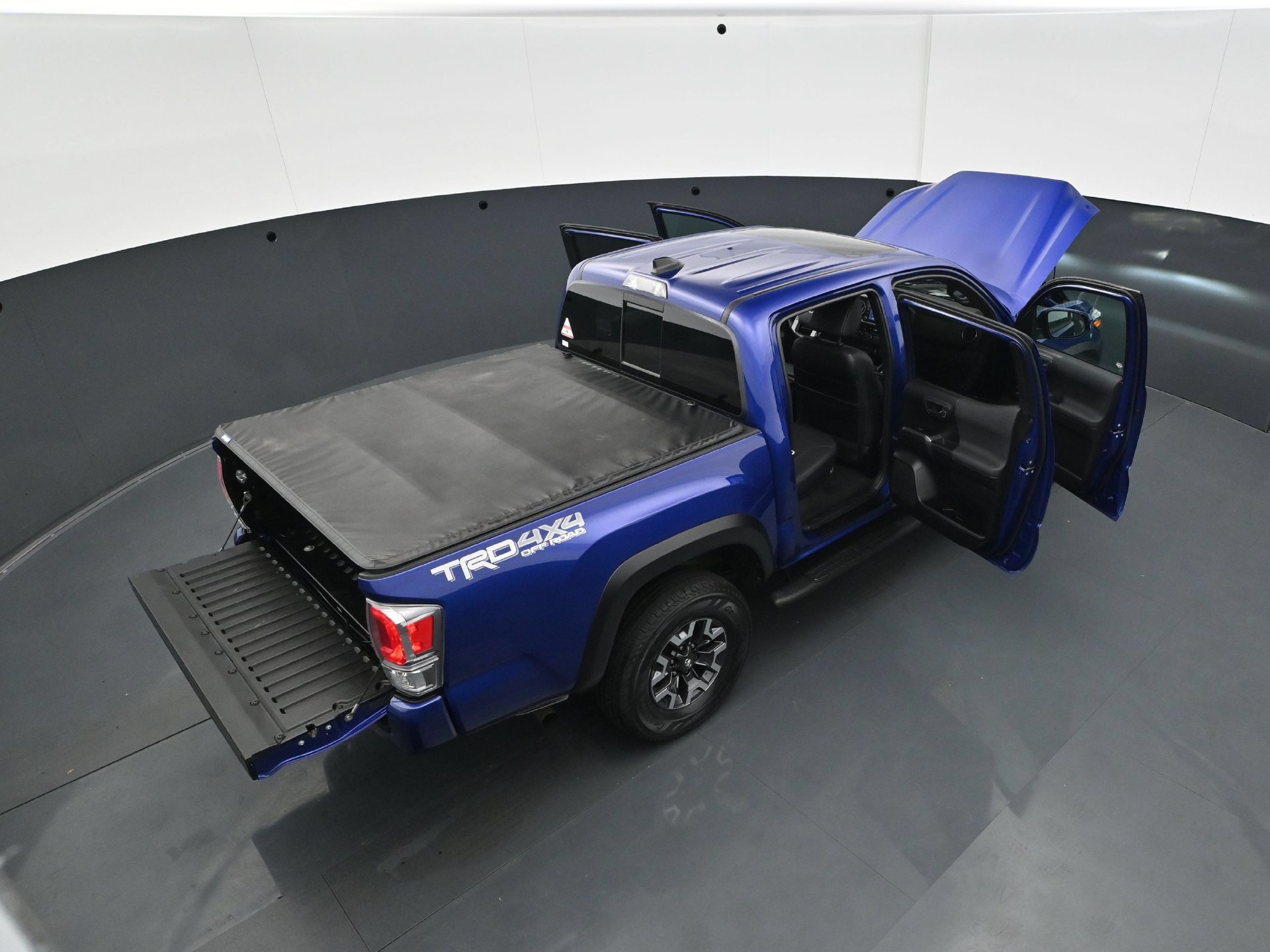 Used 2022 Toyota Tacoma TRD Off-Road w/ TRD Premium Off Road Package AWD/4WD image 42